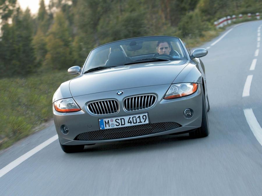  BMW Z4 2001 года  (фото 38 из 38)